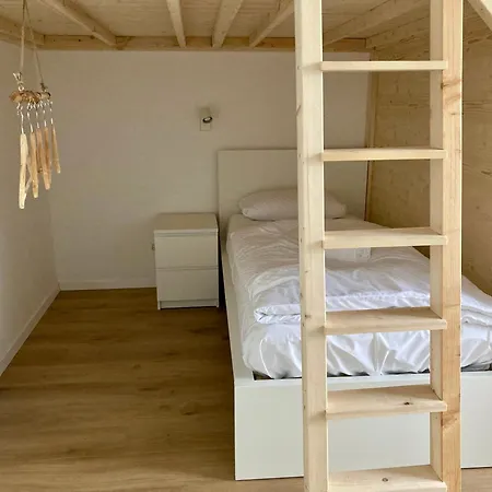 Minimal Kreuzberg Hostel Berlin