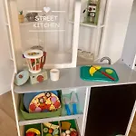 Minimal Kreuzberg Hostel