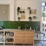 Minimal Kreuzberg Хостел *