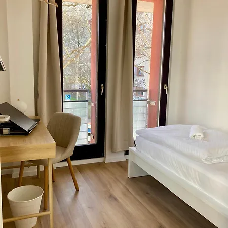 Minimal Kreuzberg * ברלין