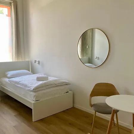 Hostel Minimal Kreuzberg *
