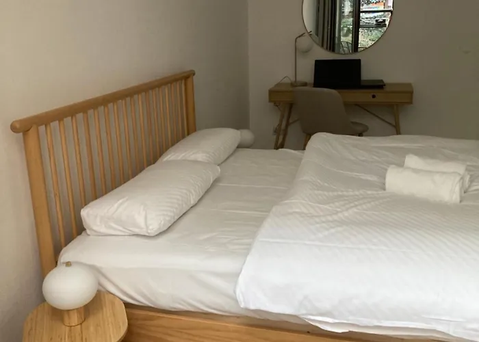 Minimal Kreuzberg Hostal *